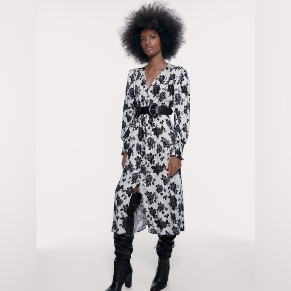 Zara, Women’s Midi floral kaftan button down dress, size S